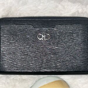 Salvatore Ferragamo Black Zippy‎ Wallet